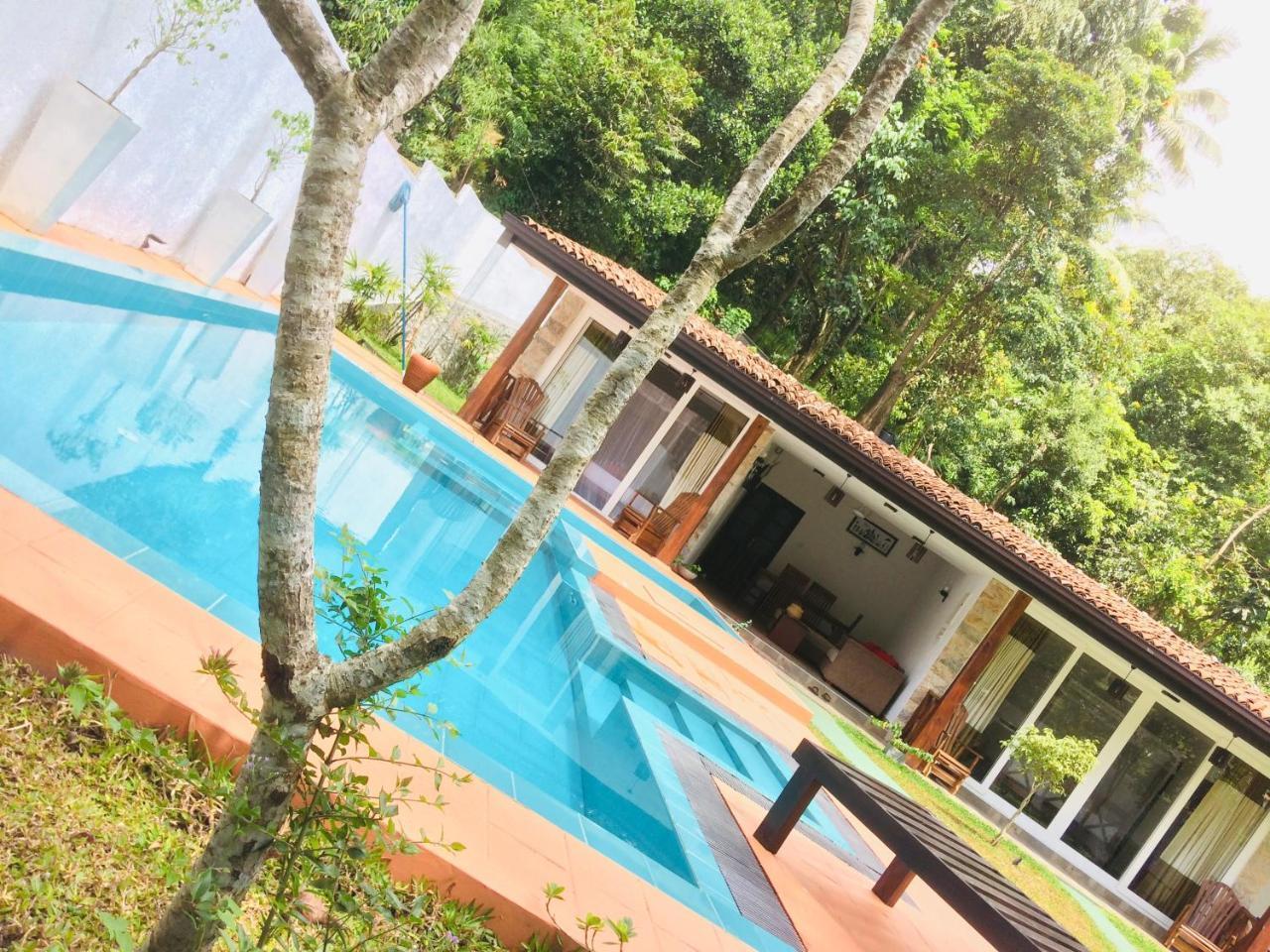 Villa Kandy Exterior foto
